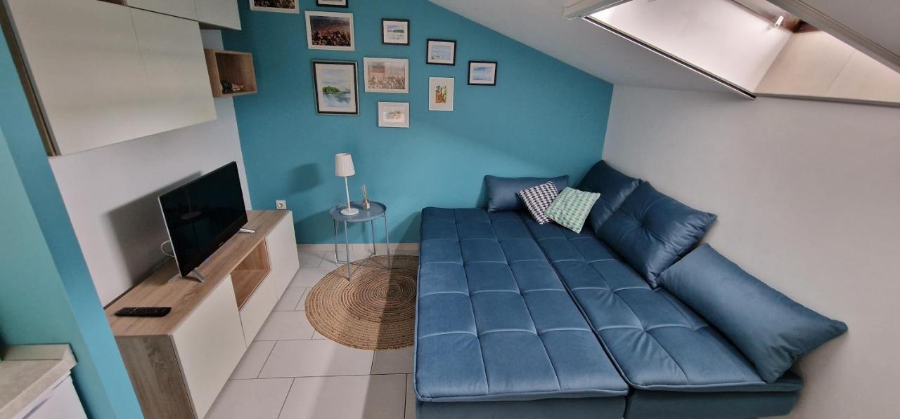Apartmani Eladora 비오그라드나모루 외부 사진