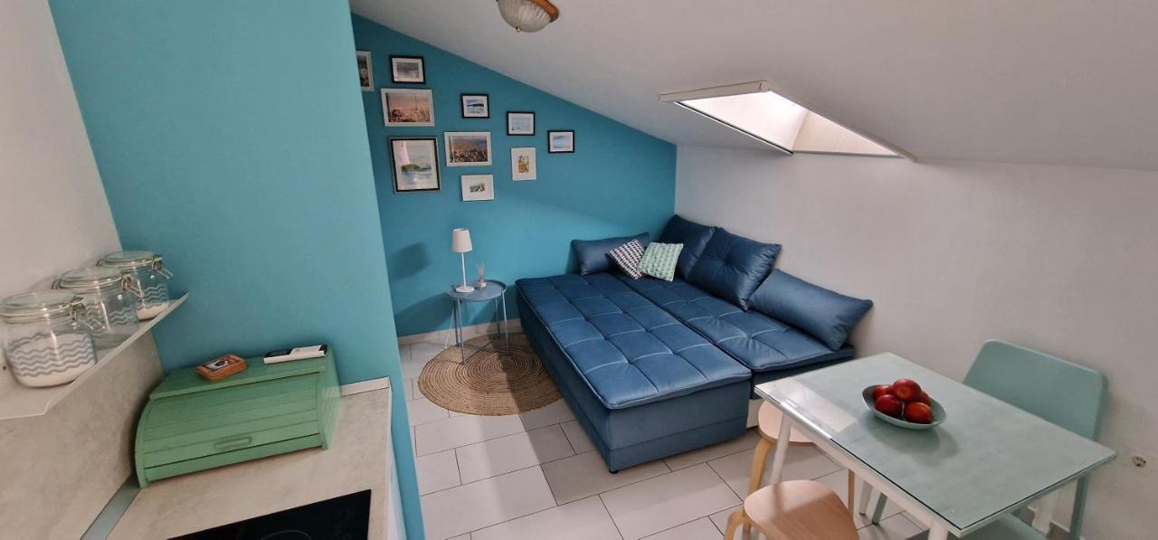Apartmani Eladora 비오그라드나모루 외부 사진