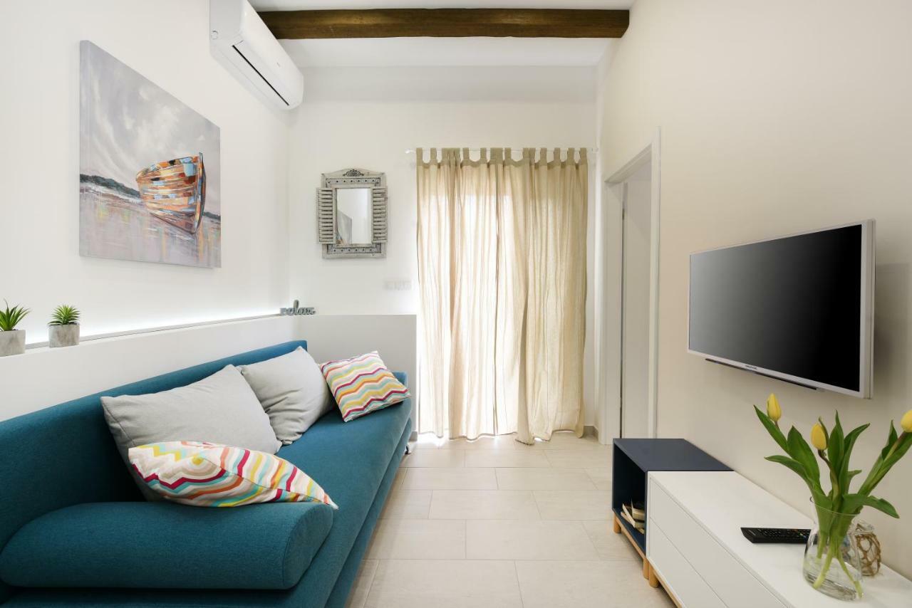 Apartmani Eladora 비오그라드나모루 외부 사진